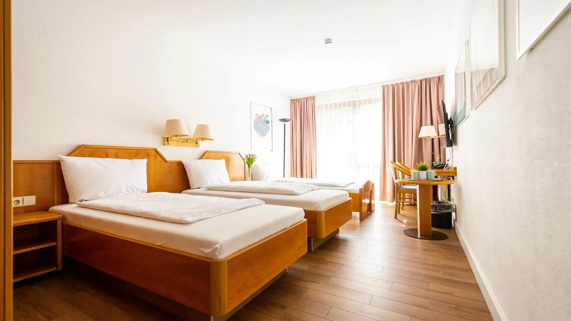Szálloda Cityhotel Feuerbach Stuttgart