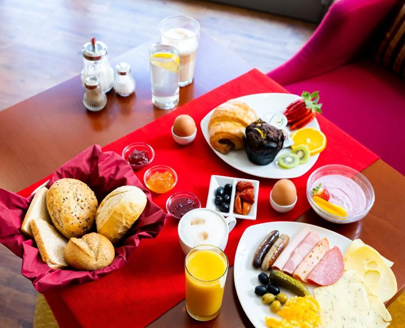 Cityhotel Feuerbach Stuttgart 3*,